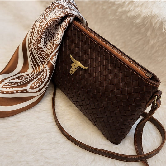 BOLSO MARRON DE CUERO ARTESANAL