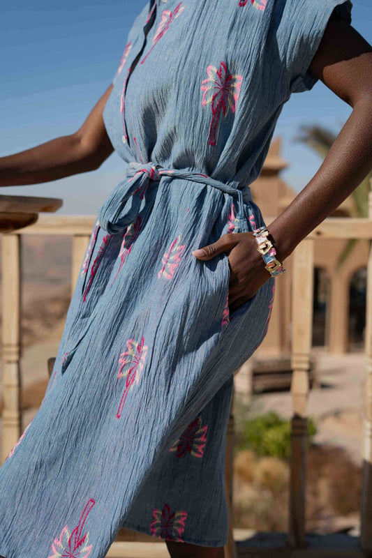 Vestido camisero corto bordado Azul